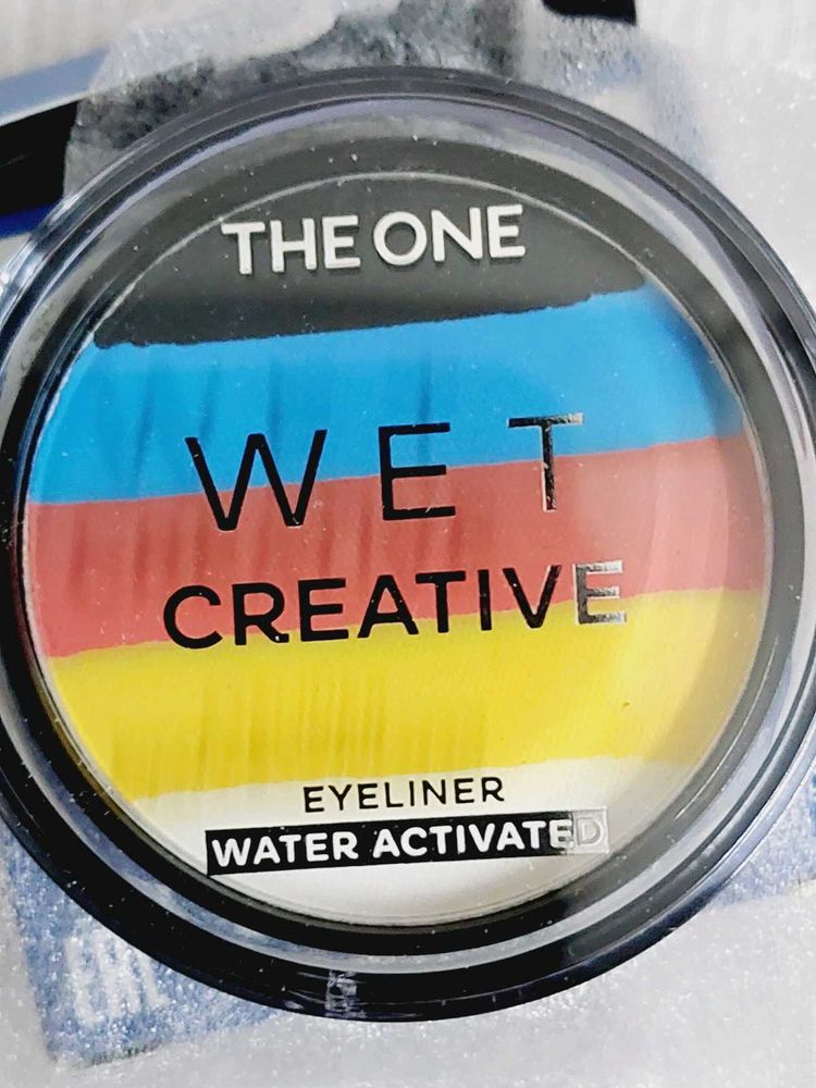 Oriflame Wet Creative Eyeliner