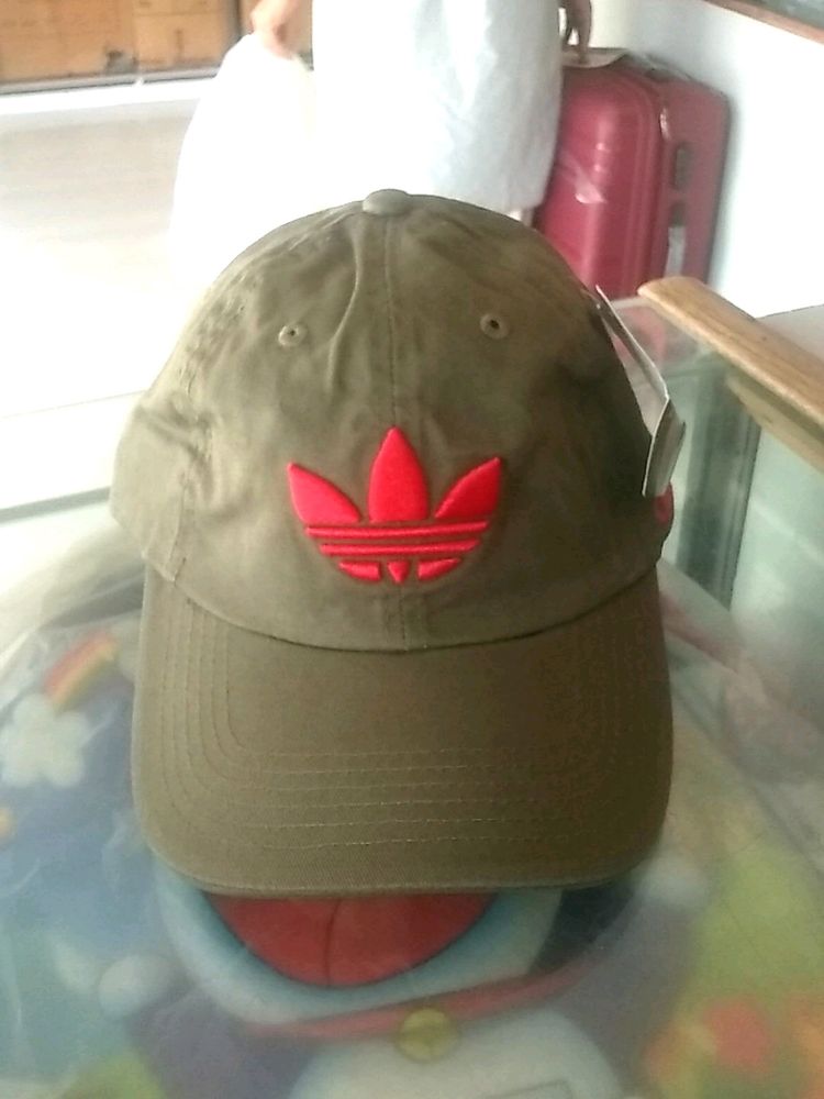 Green Colour Cap With Thread Embroidery Best Ca