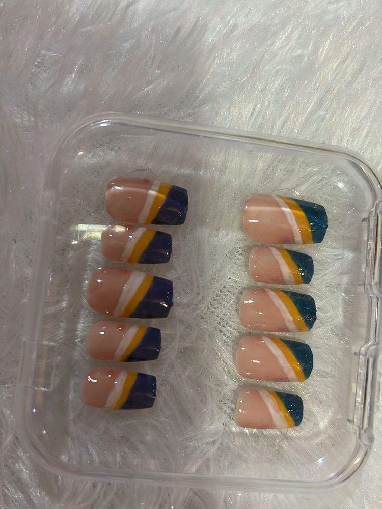 Striped Press-On Nails