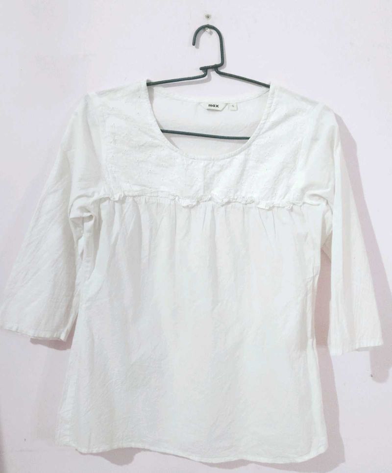 MAX White Embroidered Blouse
