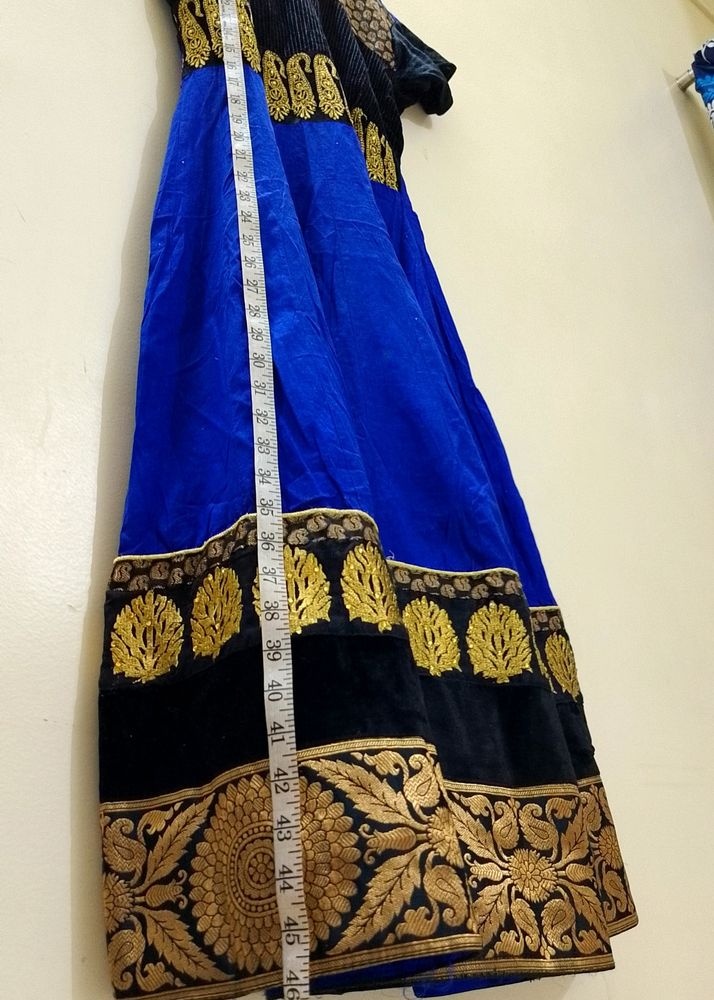 💙 New Embroidered Gown 💙