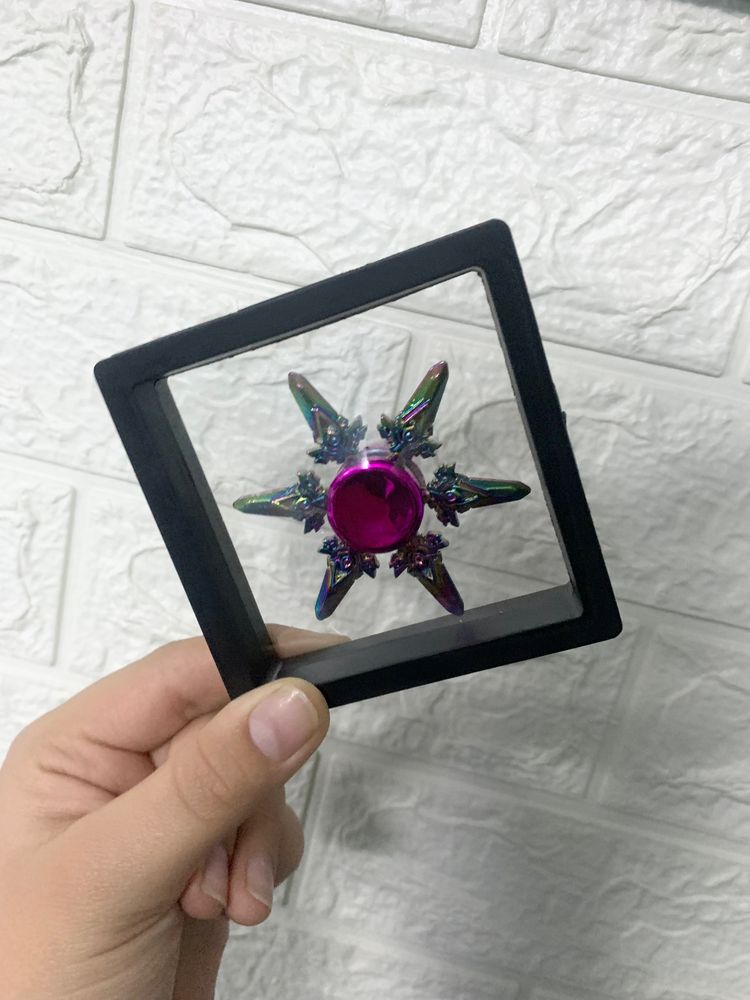 Metal Fidget Spinner With 3D Display Frame 🔥