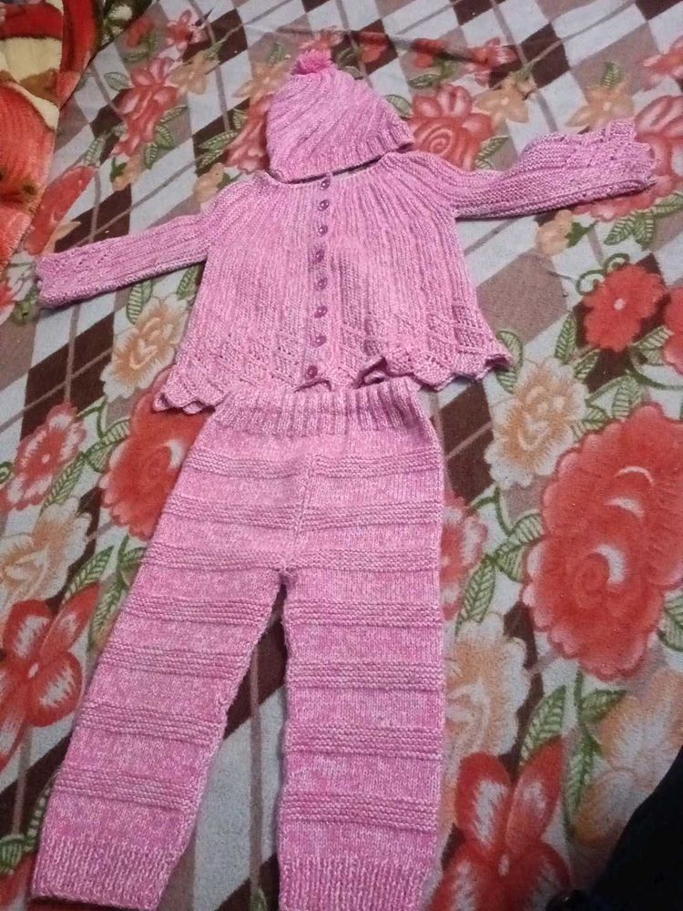 Cute Pink Knit Outfit