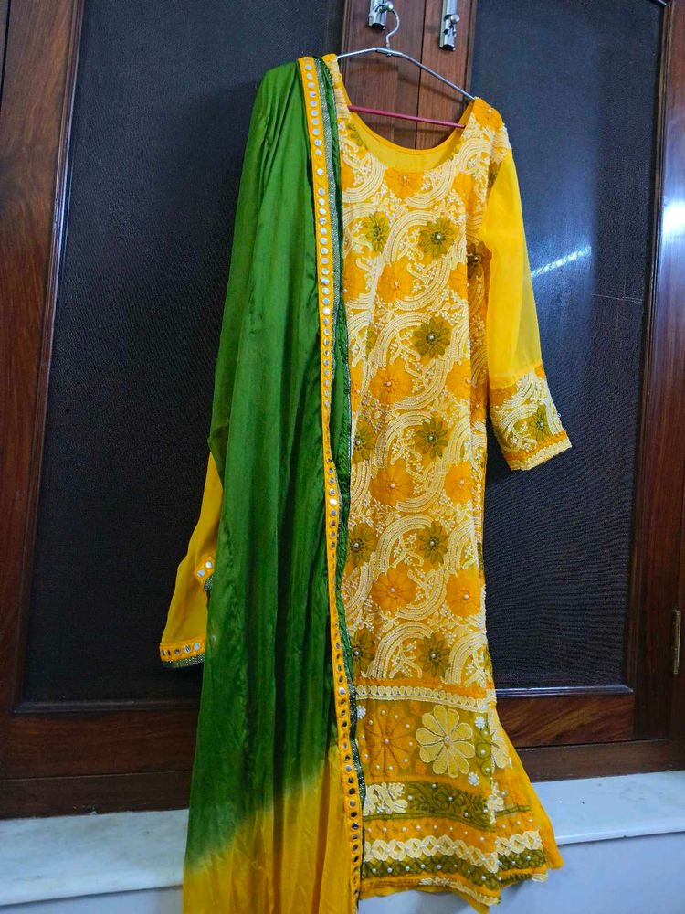 Chikankari Kurti With Dupatta  .Orignal Lucknowi
