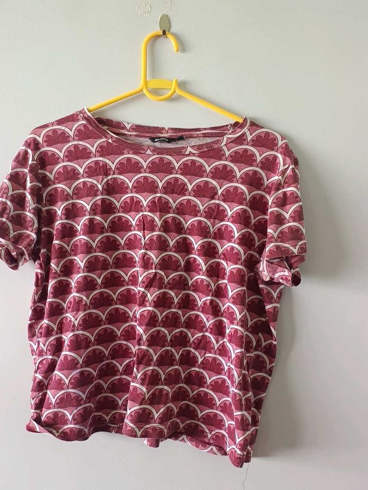 Patterned  top