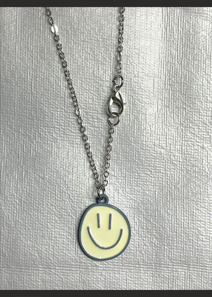 Smiley Face Pendant Necklace