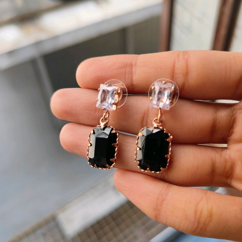 Pretty Black Stone Earrings