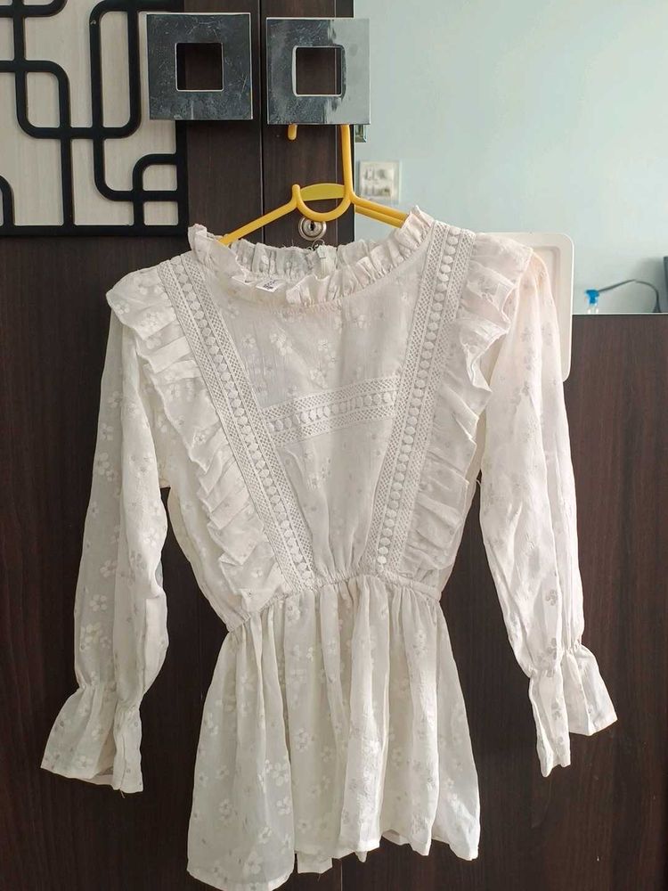Ruffled Lace top