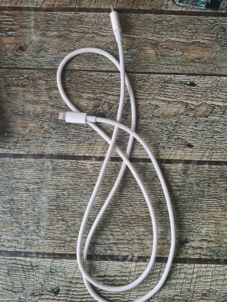 Apple Lightening Cable