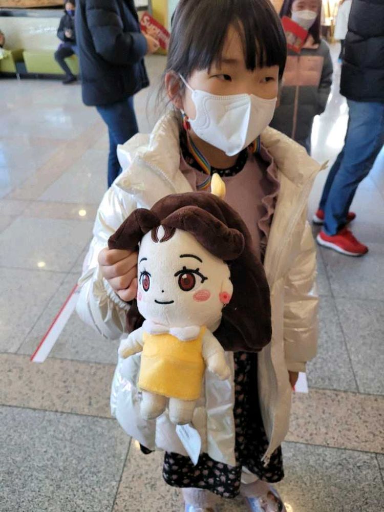 Sandbox School Lunch King Doll Hard plushie toy