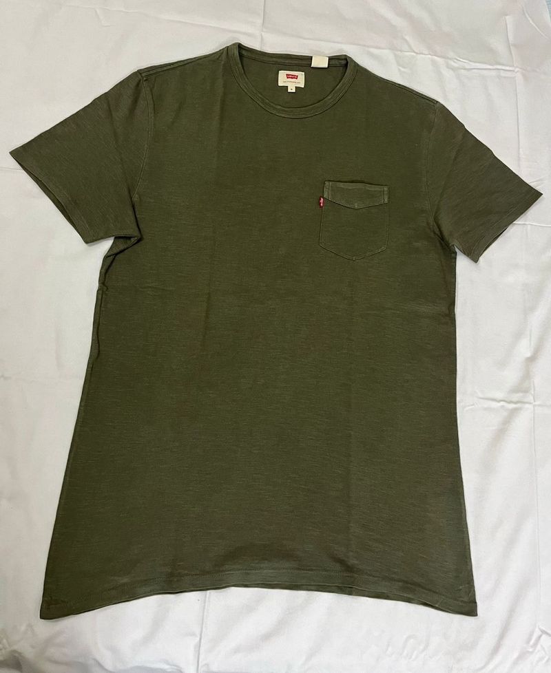 Levis Tshirt