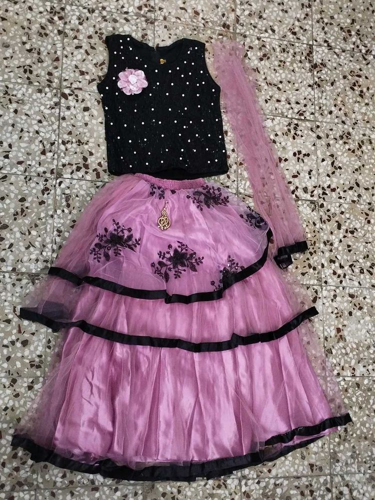 Girls&#39; Party Wear Lehenga Choli