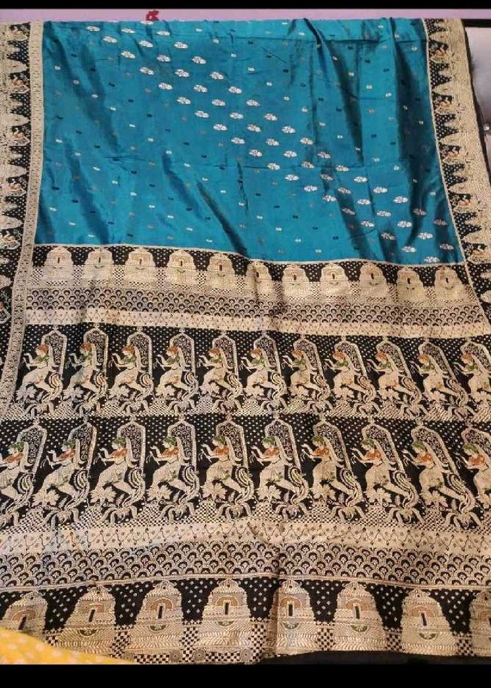 Elegant Blue Saree