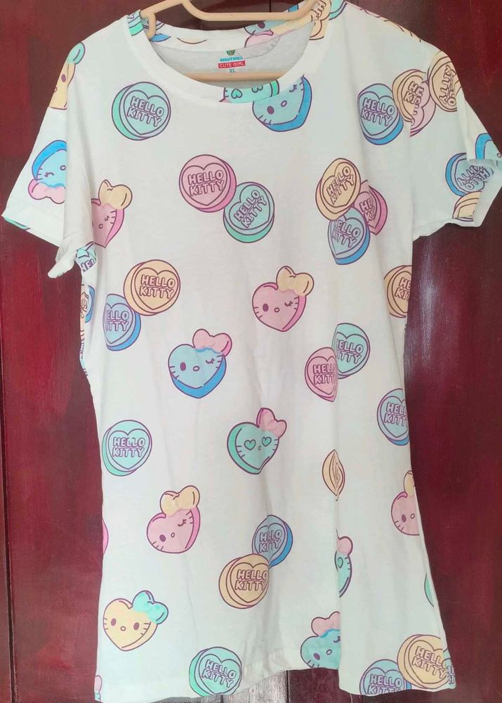 women tshirt or top.