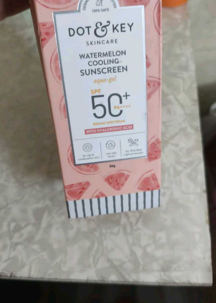 Dot &amp; Key Sunscreen SPF 50