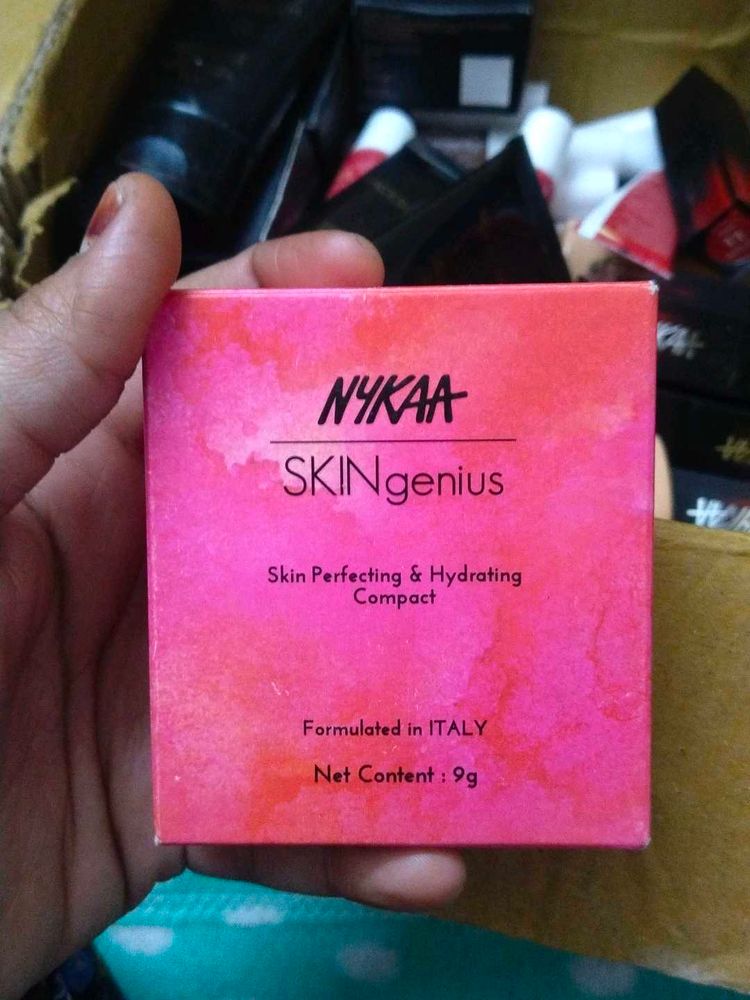 nykaa hydrating foundation.