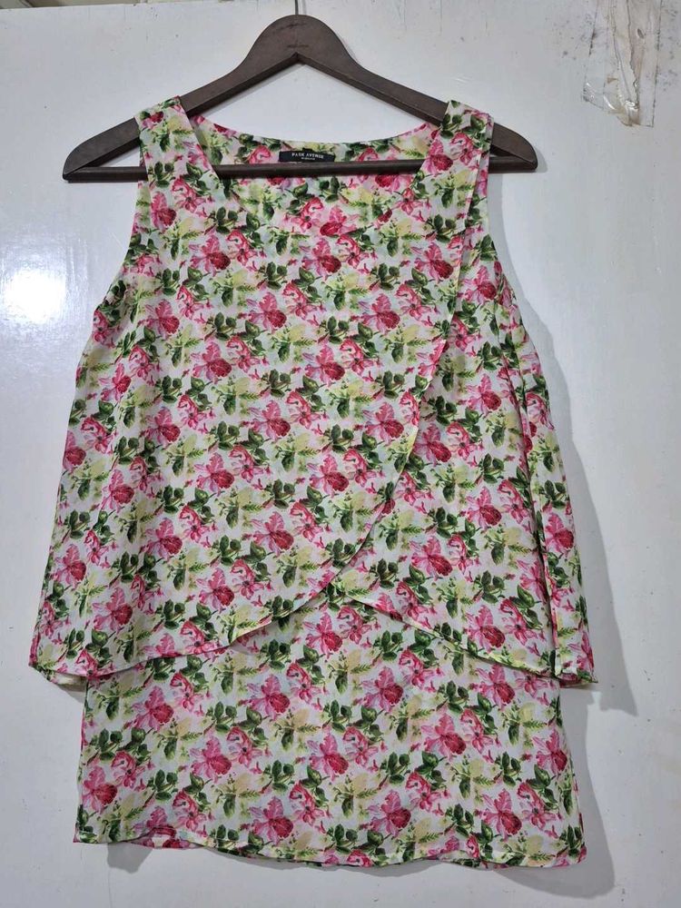 Floral Sleeveless Top