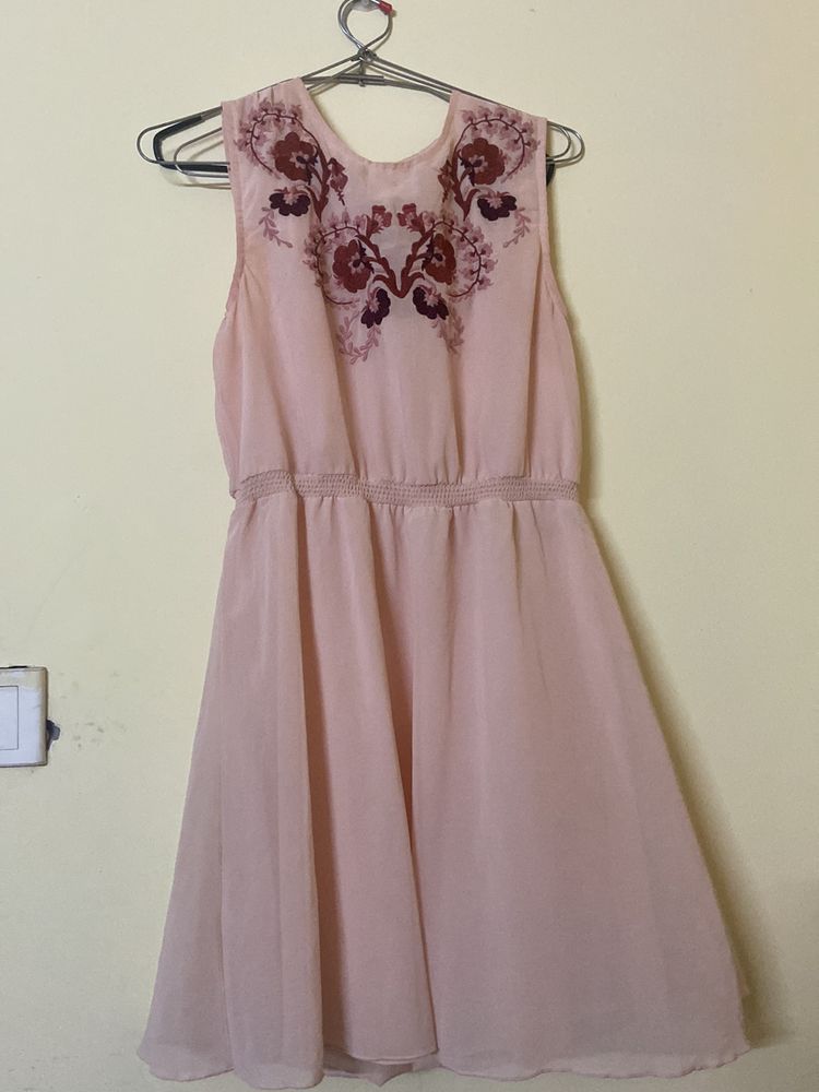 Combo Georgette Pink Dress🌸✨✨&amp;Fig Tshirt 👕