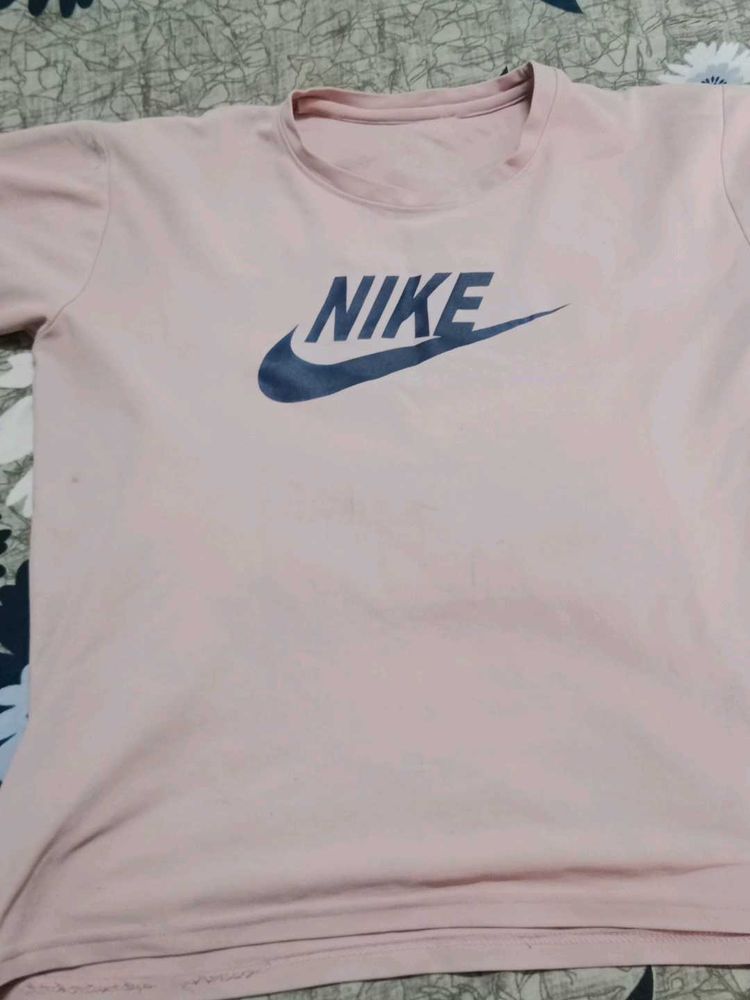 Original nike t-shirt