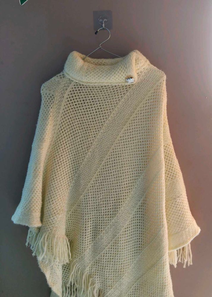 Stylish Knit Poncho