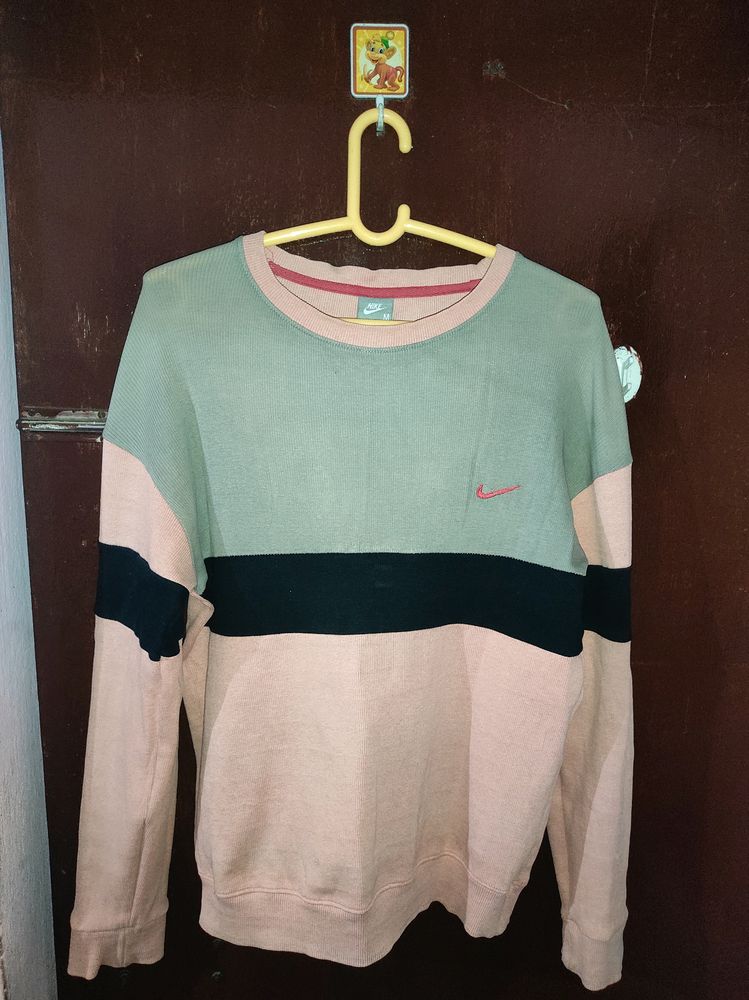 Nike Sweatshirt.