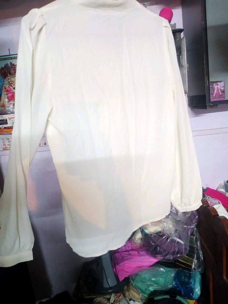 Elegant White Long Sleeve Top
