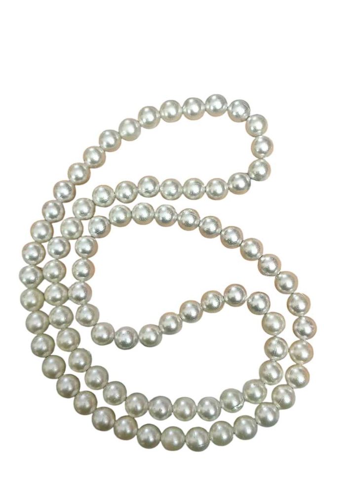 White Pearl Necklace