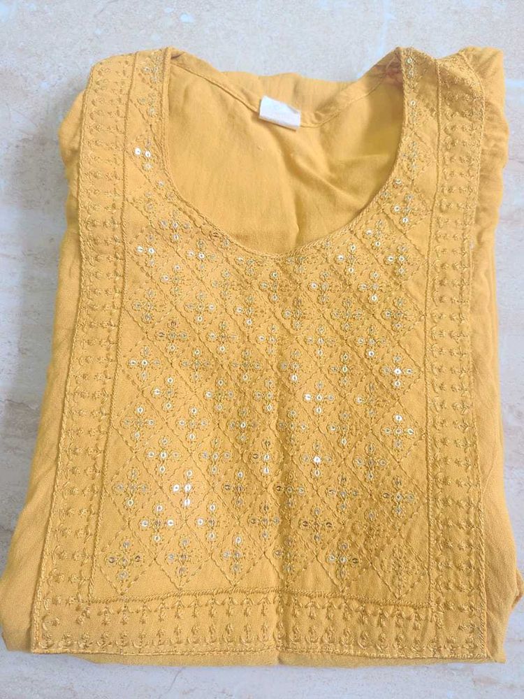 Elegant Embroidered Kurta