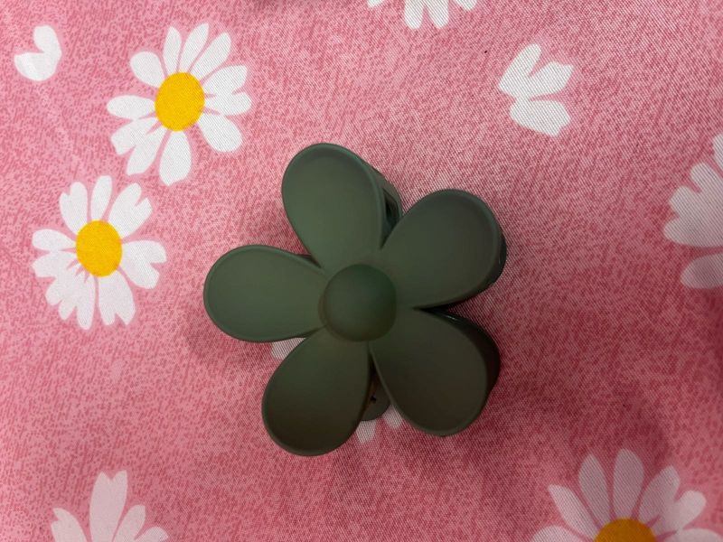 Flower Hair Clip
