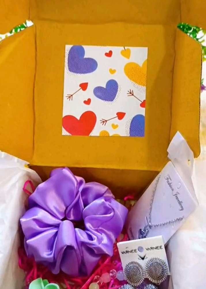 gift hamper for girls