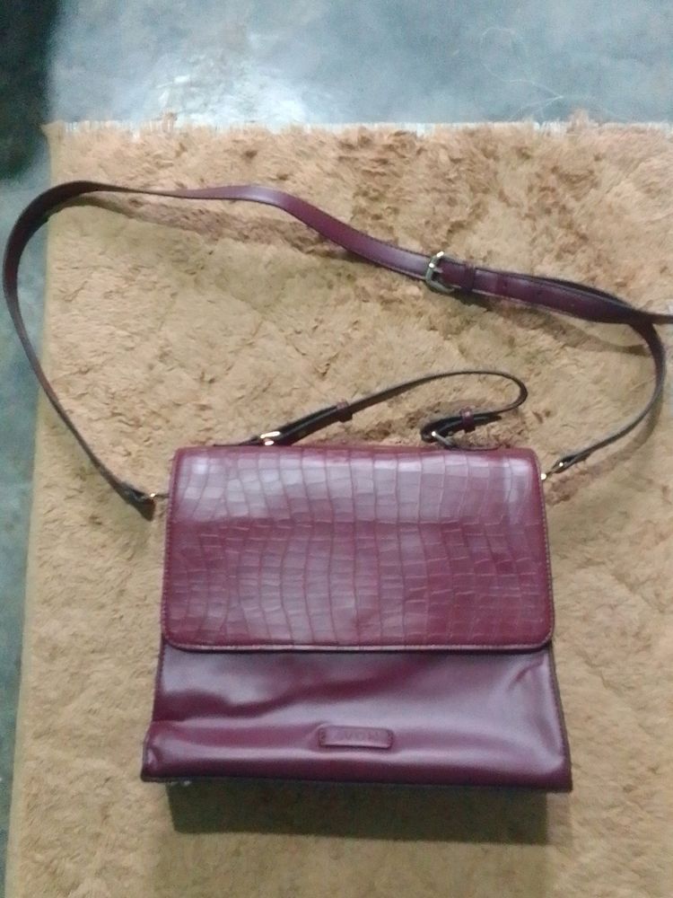 50%off Avon Brand New Bag