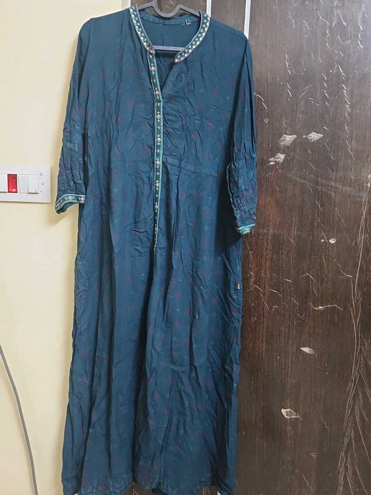 Green Kurti
