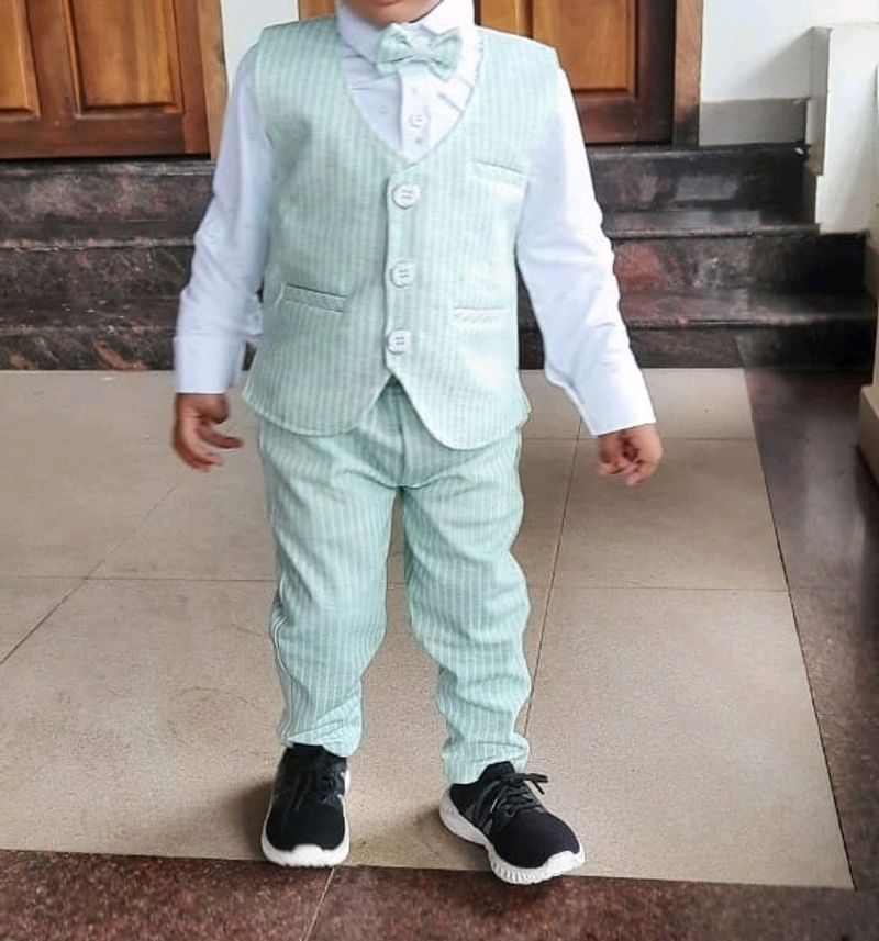 Boys Party Wear Suit