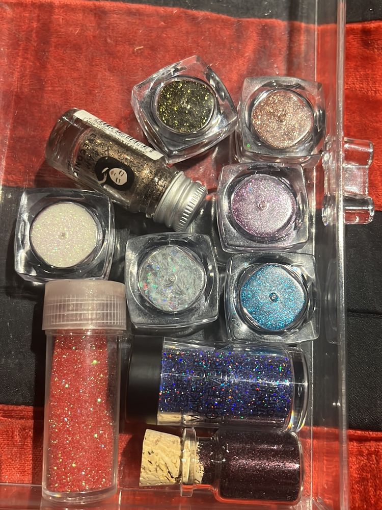Eye Glitter Combo (includes Makeup Forever )