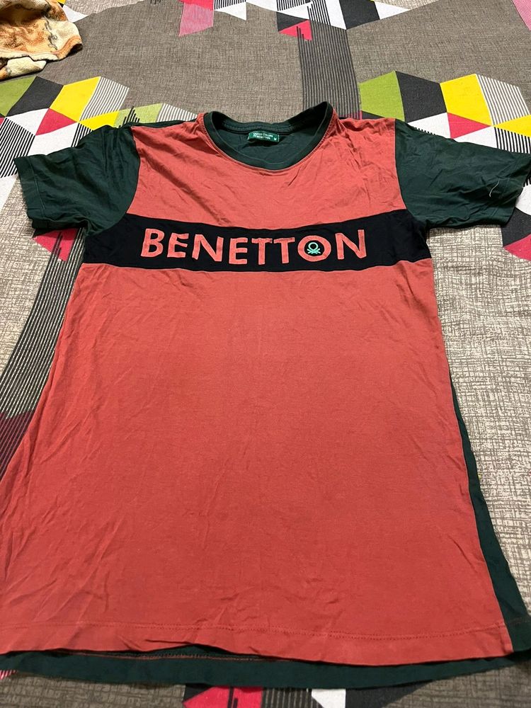 Benetton t Shirt