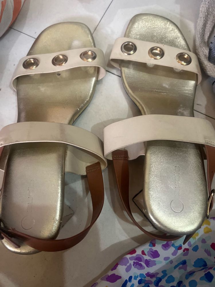 Beige Sandal Zudio