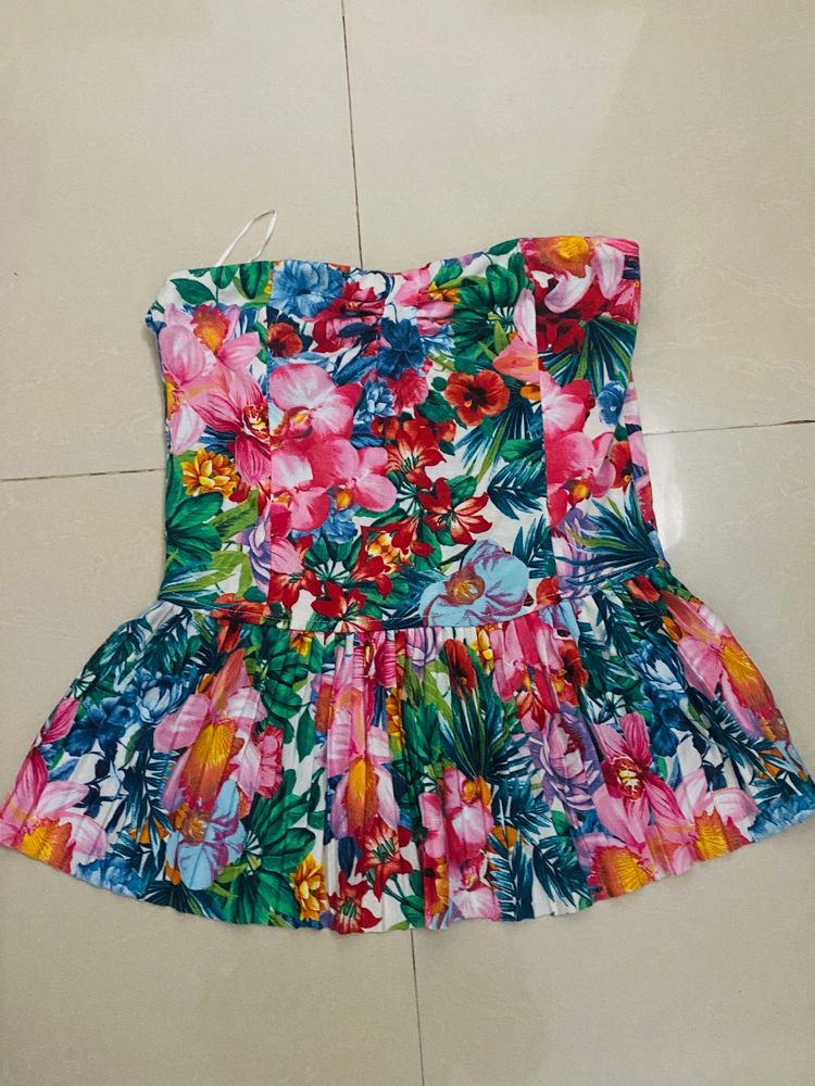 Skirt Or Top…both Typ To Wearing