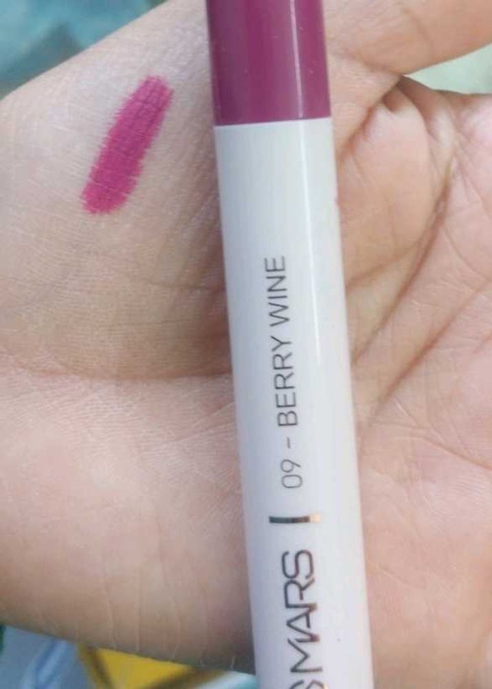 MARS POPPINS LIPSTICK