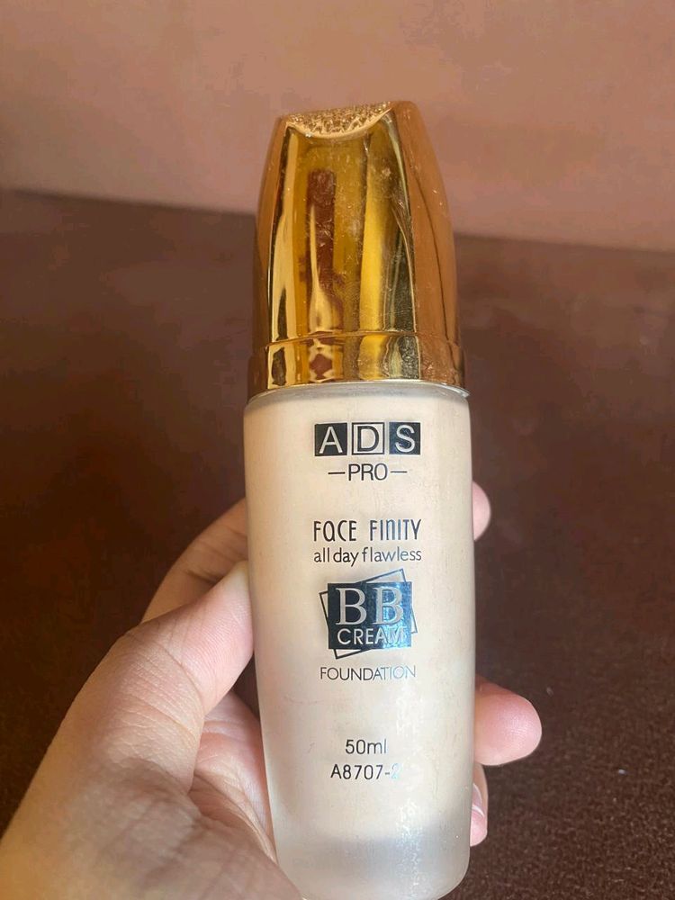 Ads Pro Light Beige Foundation