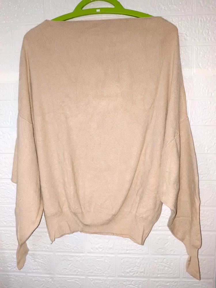 Elegant offshoulder Sweatshirt