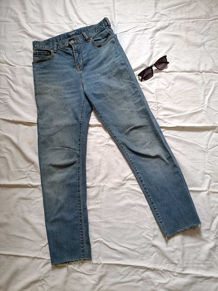 Old Navy Blue Jeans