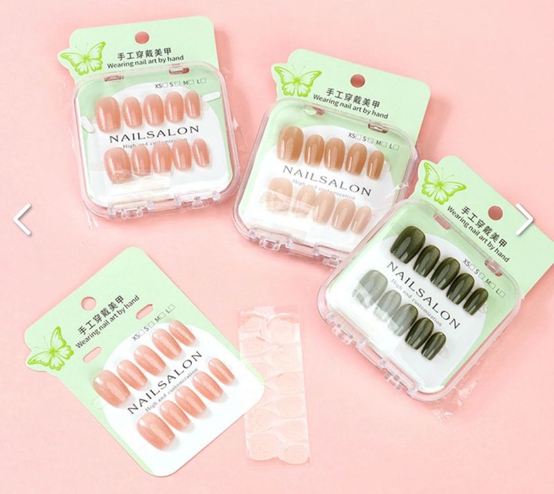 NailSalon Press-On Nails