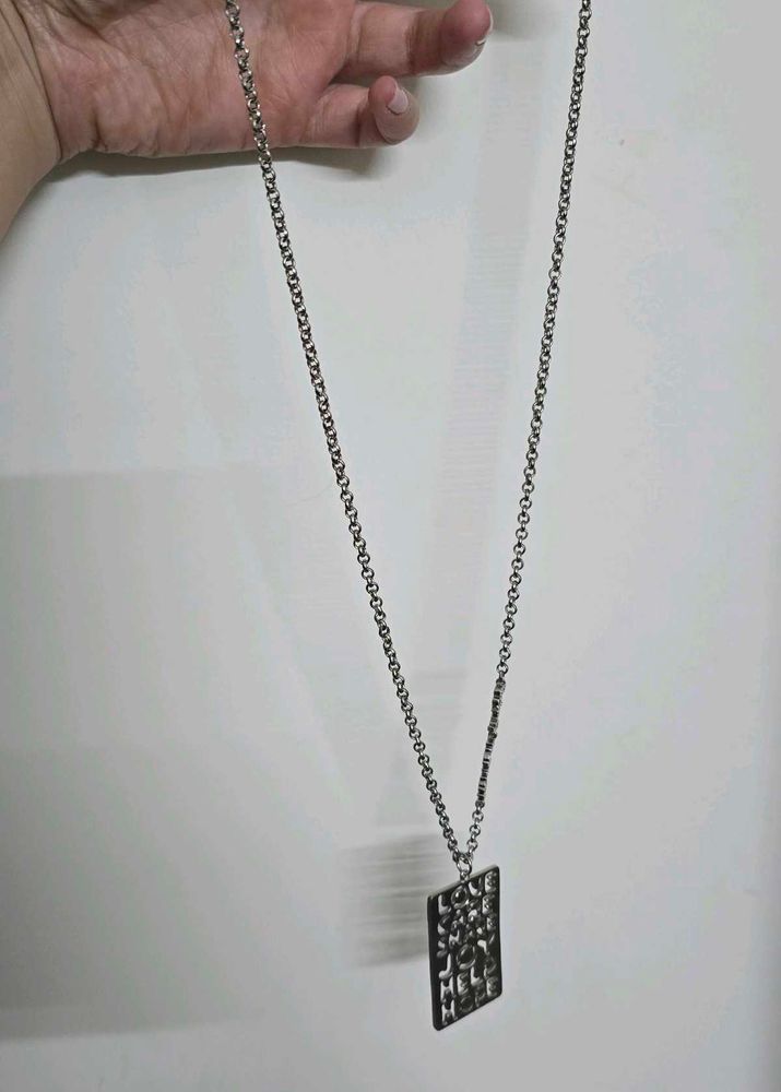 Being Human Unisex Silver Chain with Pendant