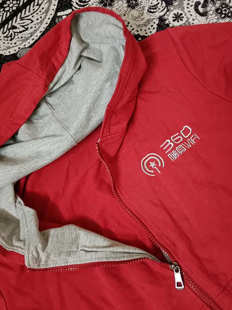 Red &amp; Gray Zippered Jacket