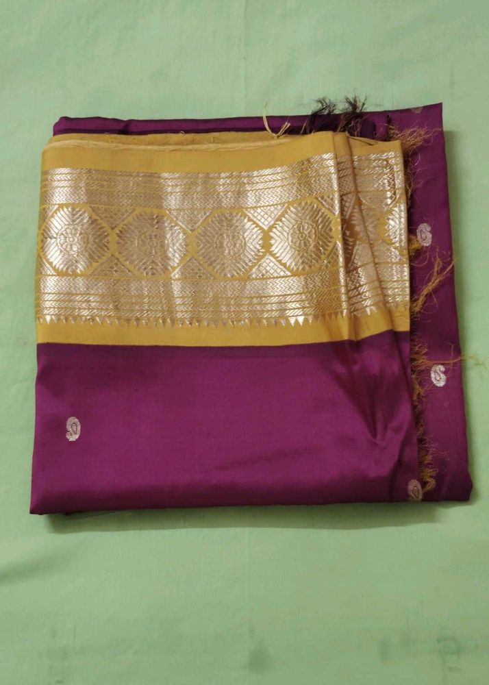 Maroon And Gold Kanziwaram Silk Saree