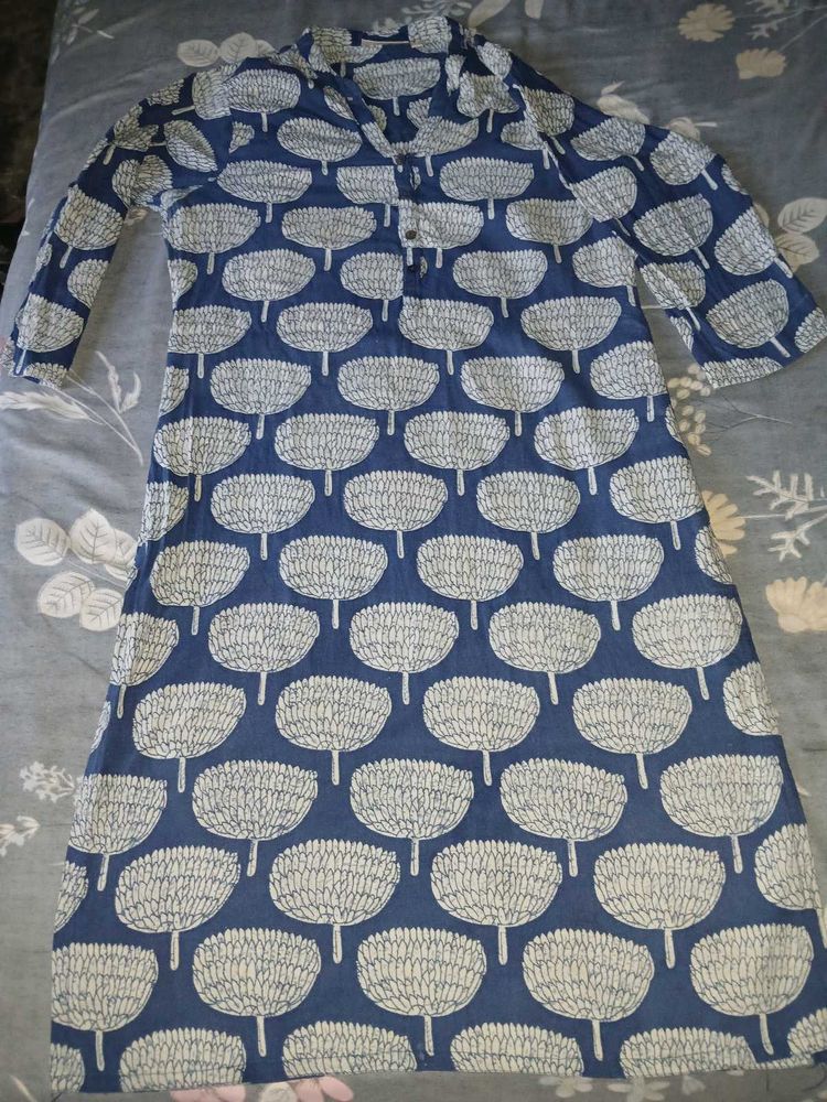 Women&#39;s Cotton Kurtis