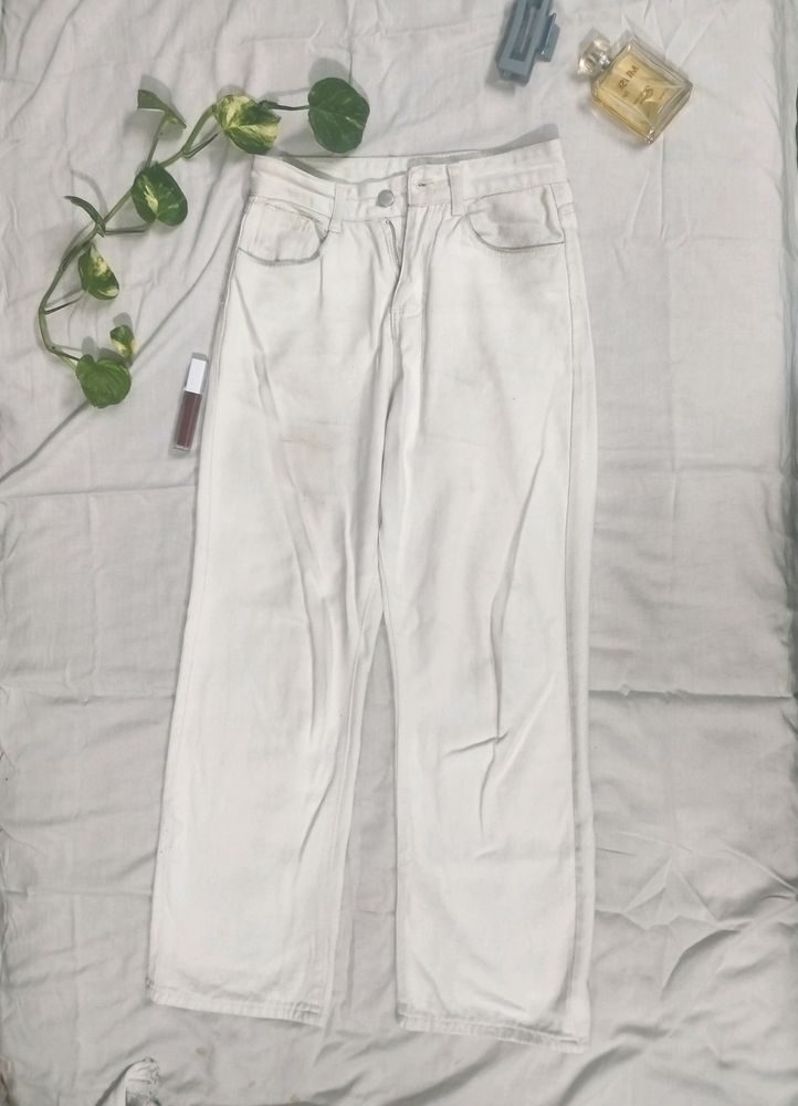 urbanic apricot wide leg jeans.