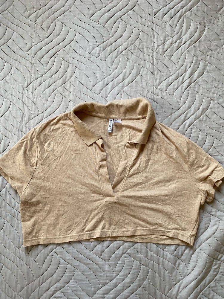 H&amp;M Crop Tee