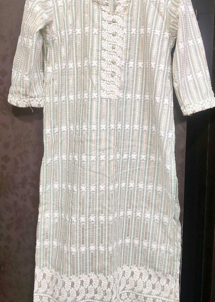 Elegant Embroidered Kurta