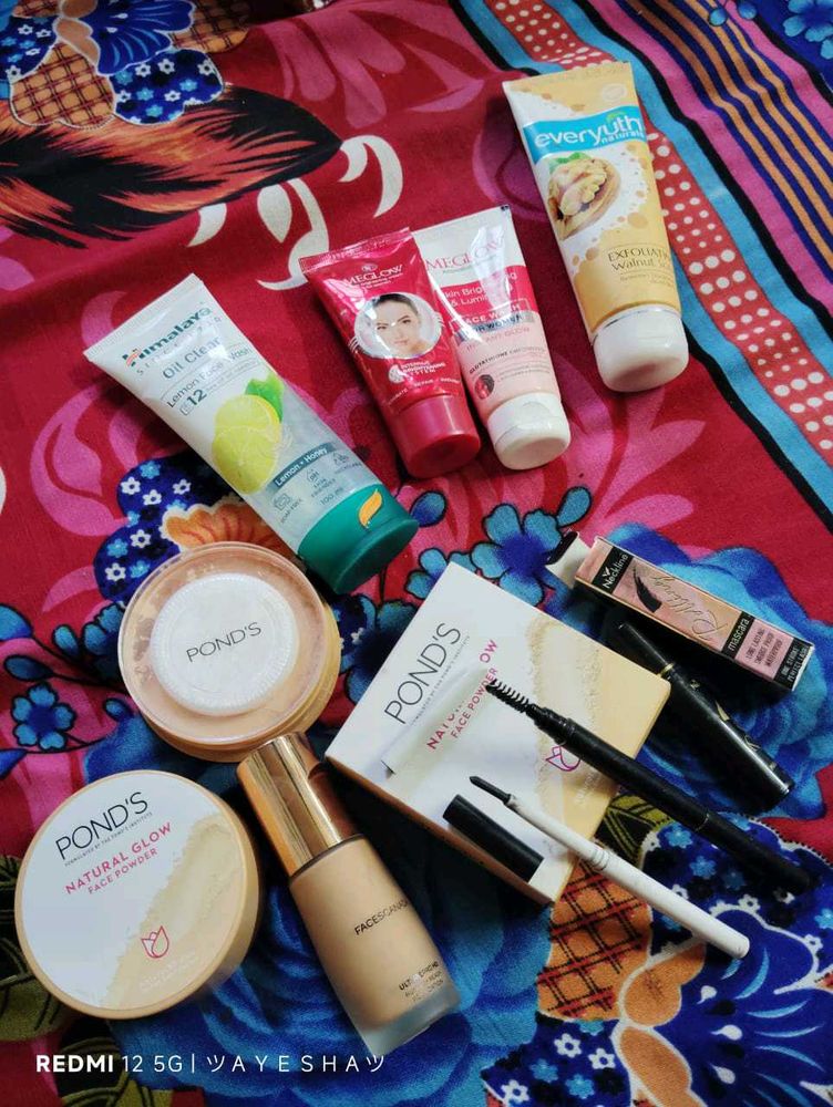 Skincare &amp; Makeup Essentials Bundle